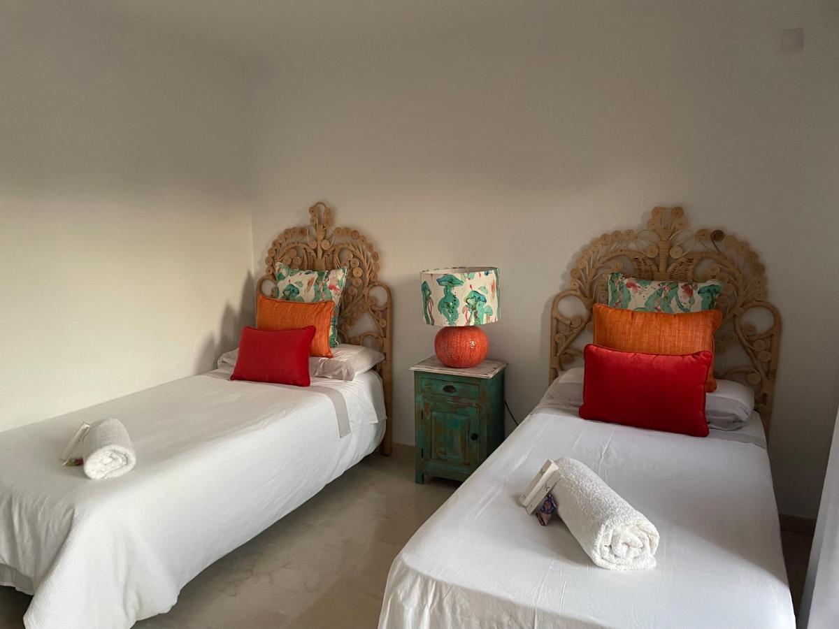 Villa Cana San Roque  Bagian luar foto